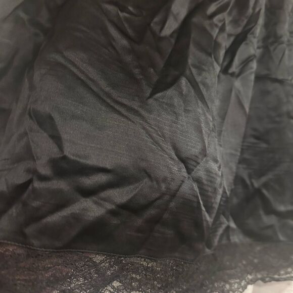 BURBERRY MINI SKIRT - Picture 6 of 7